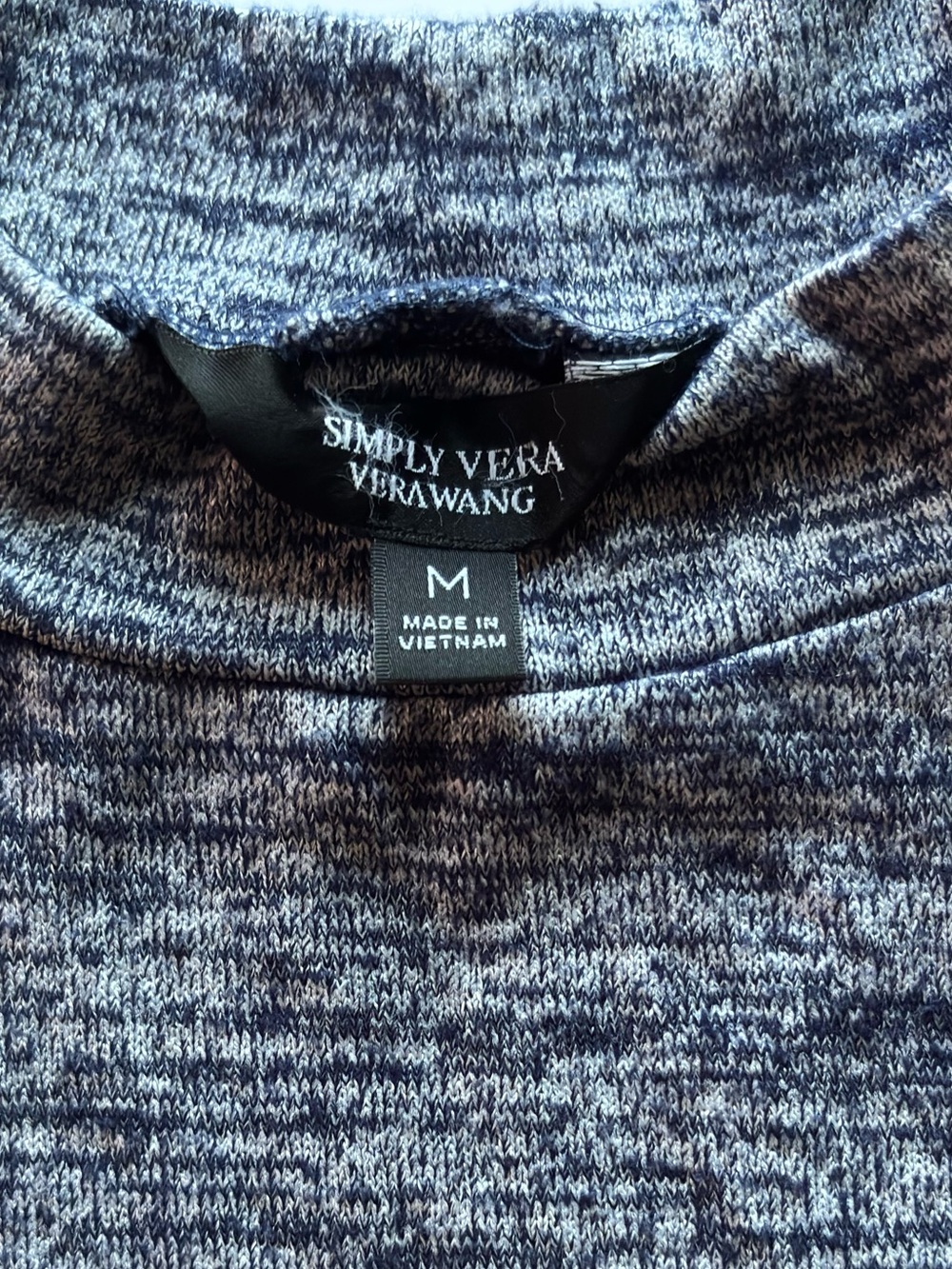 SIMPLY VERA TOPS - Picture 6 of 11